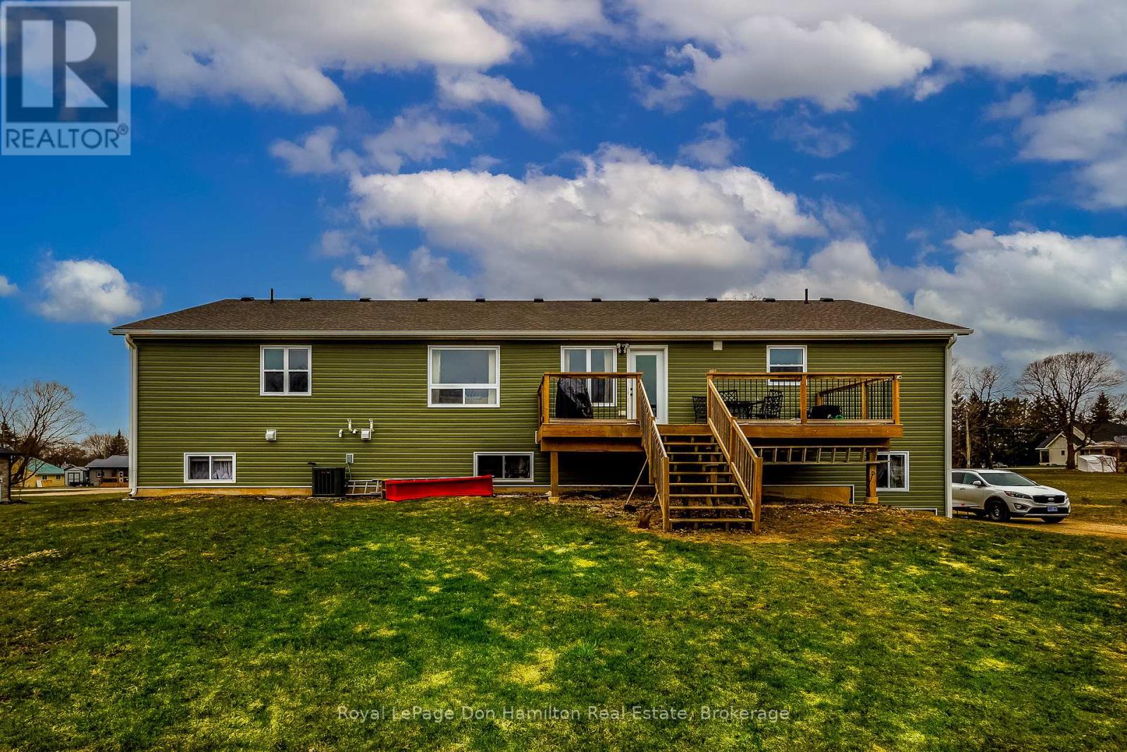 336 Turnberry Street, North Huron, Ontario  N0G 2W0 - Photo 46 - X12080959