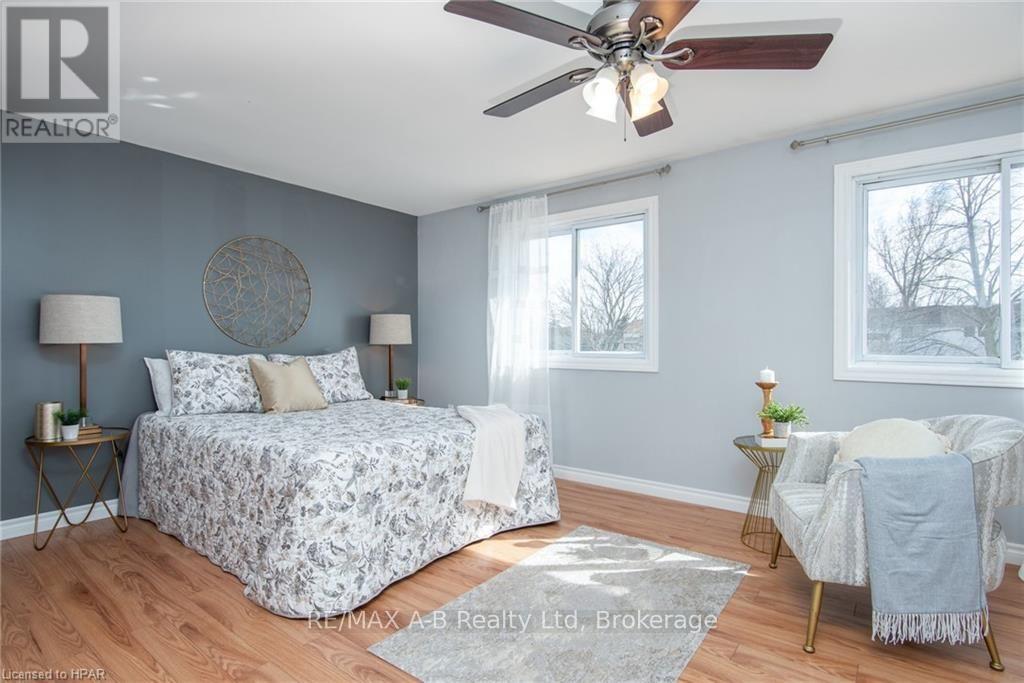 26 Dickens Place, Stratford, Ontario  N5A 7G1 - Photo 27 - X12080962