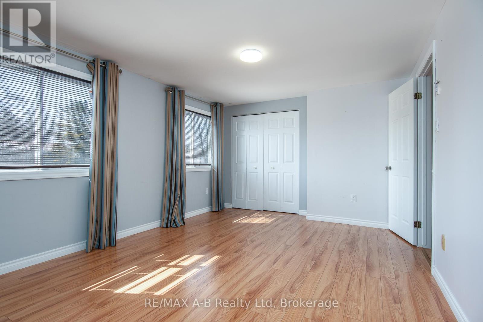 26 Dickens Place, Stratford, Ontario  N5A 7G1 - Photo 36 - X12080962