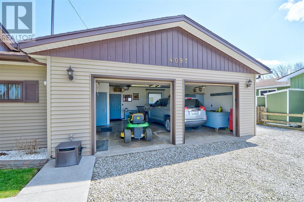 4097 Concession Rd 4 South, Amherstburg, Ontario  N9V 0C8 - Photo 9 - 25008332