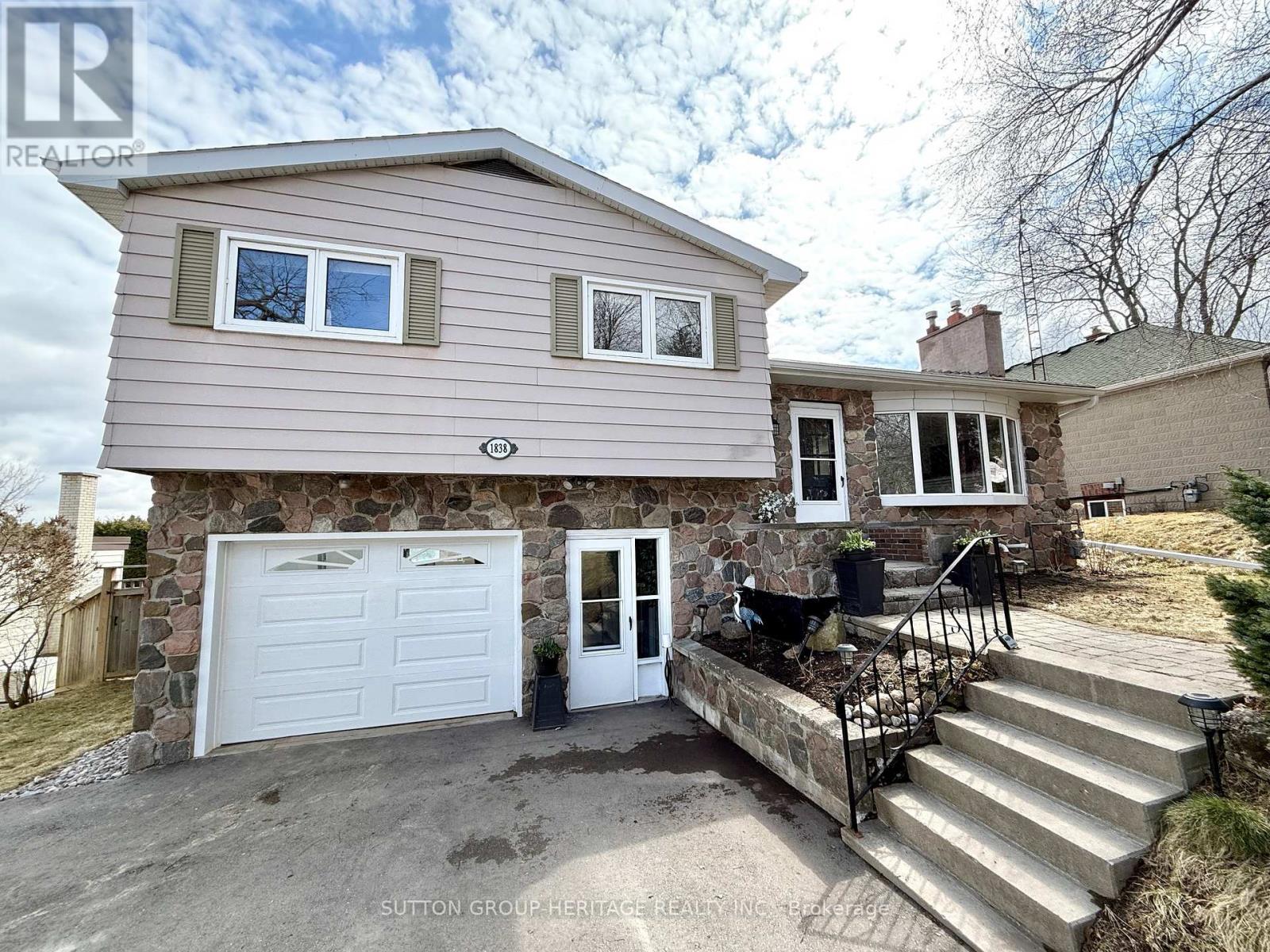 Property at 1838 SCUGOG STREET image 1