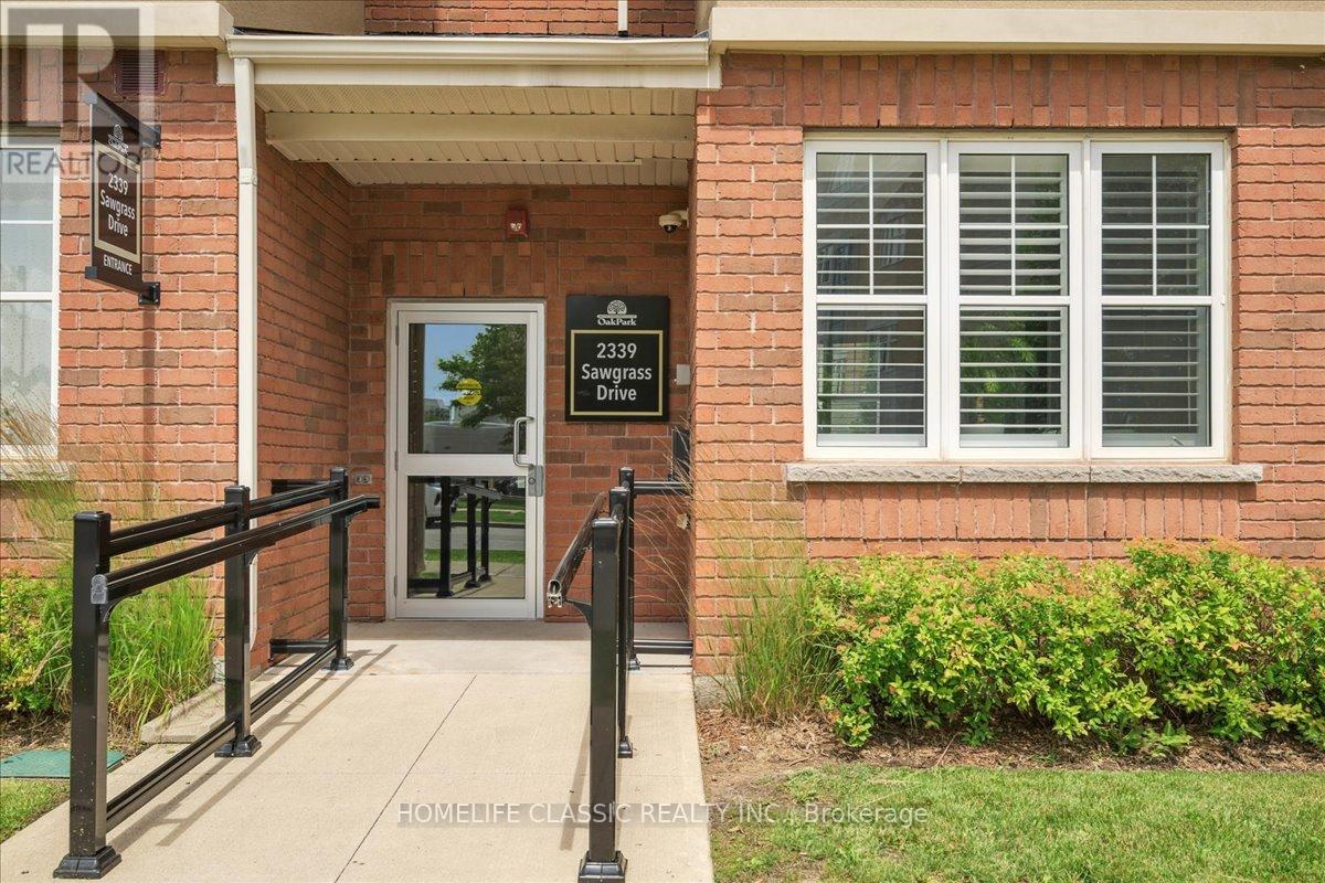 Property at 301 - 2339 SAWGRASS DRIVE image 4