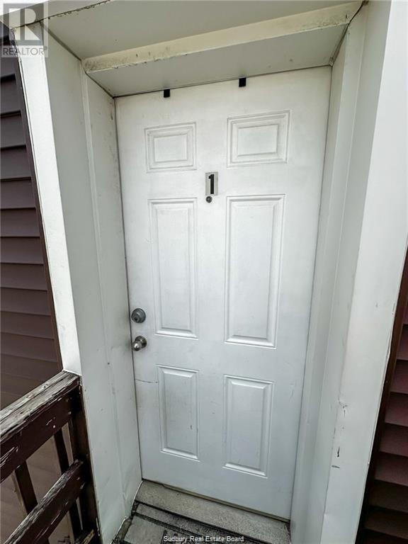 76 Kathleen Street, Sudbury, Ontario  P3C 2L9 - Photo 5 - 2121659
