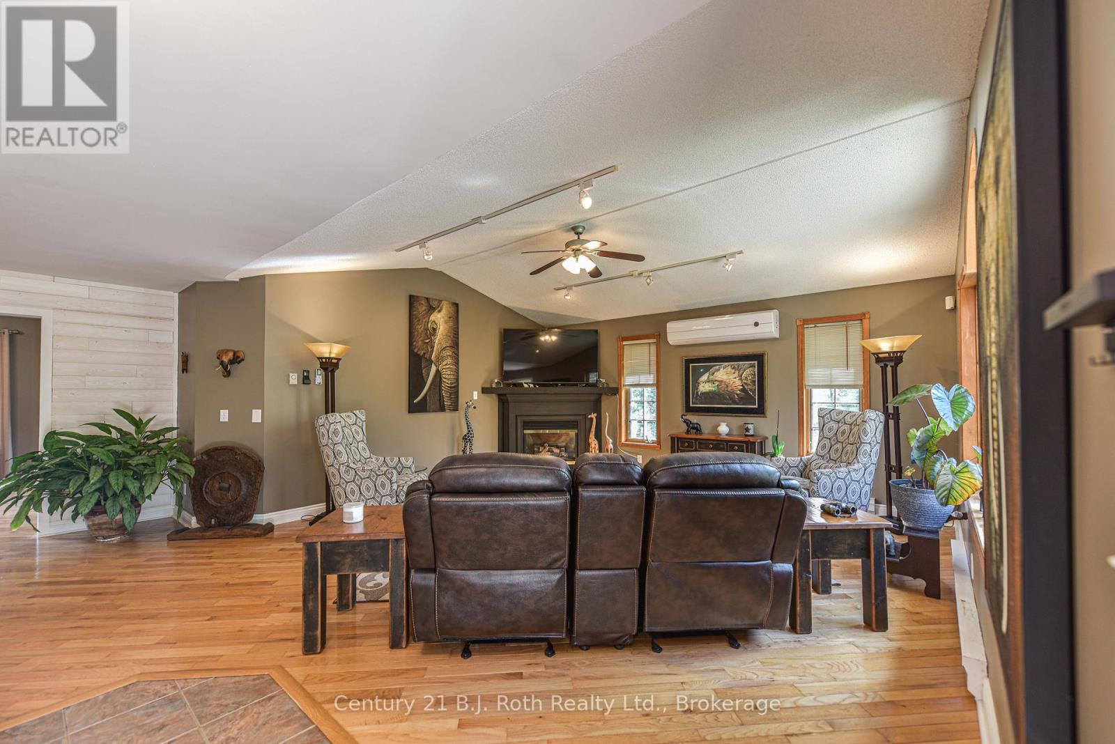 235 Medonte  2 Side Road, Oro-Medonte, Ontario  L0K 1E0 - Photo 17 - S11930411