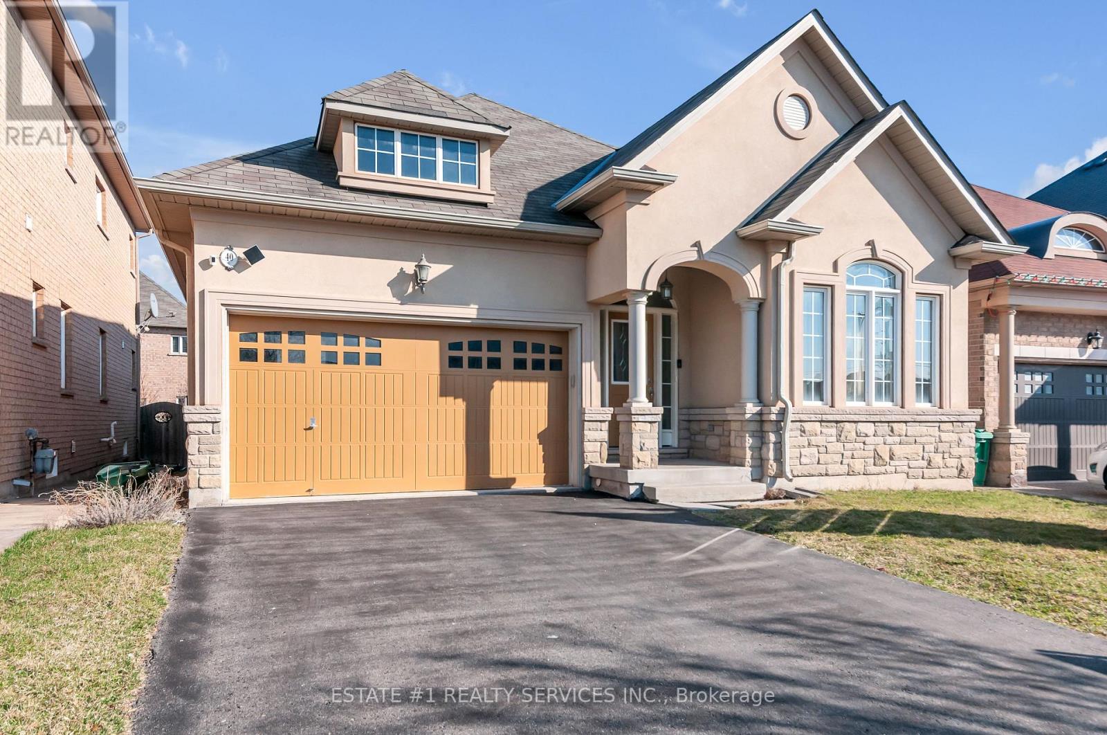 Property at 40 BALIN CRESCENT image 3