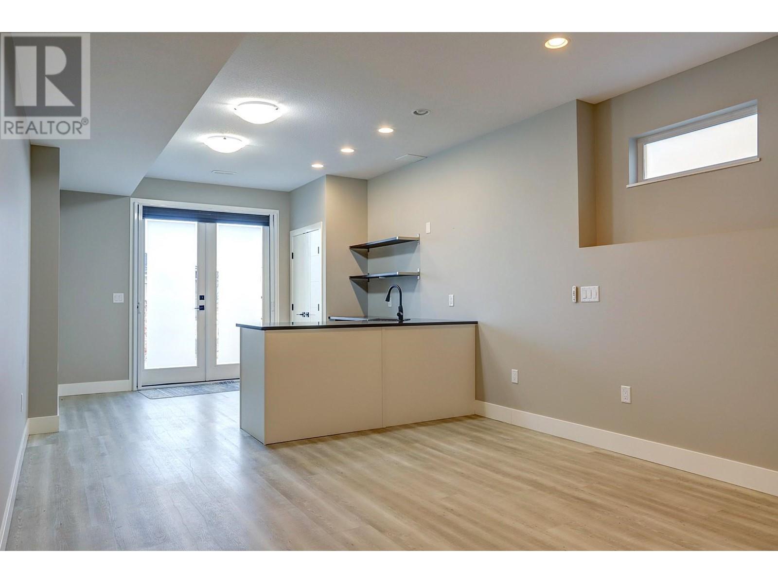 6539 Blackcomb Place, Vernon, British Columbia  V1B 4E1 - Photo 24 - 10343287