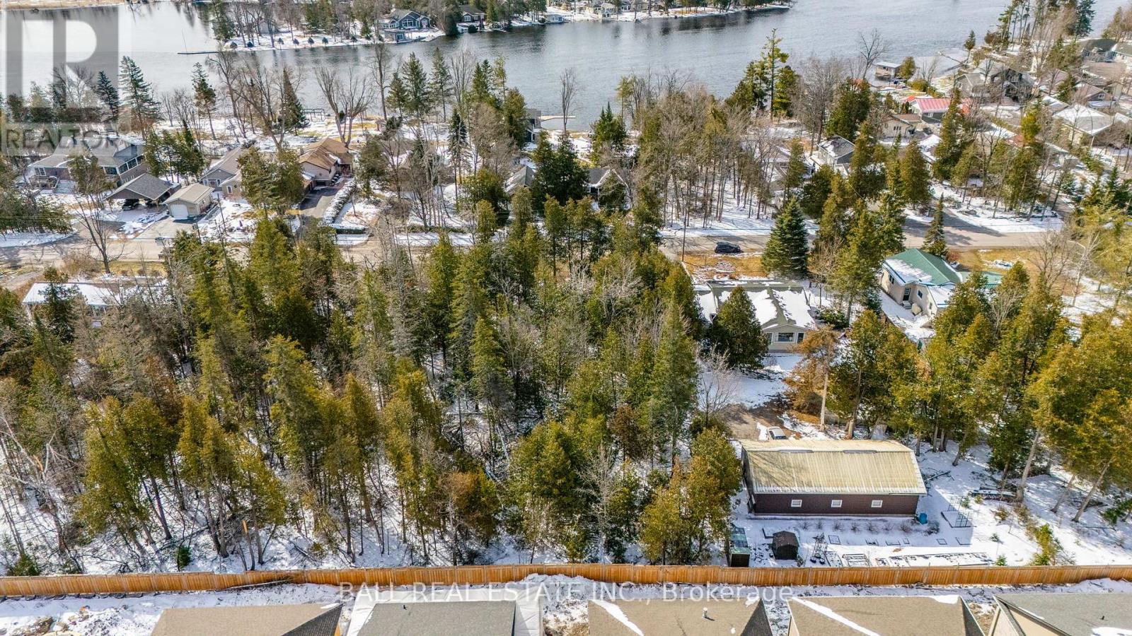 215 Front Street W, Kawartha Lakes, Ontario  K0M 1A0 - Photo 12 - X12081004