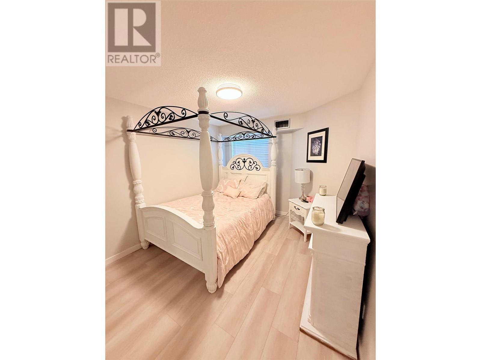 245 Gordonhorn Crescent Unit# 348, Kamloops, British Columbia  V2E 1G5 - Photo 3 - 10334629