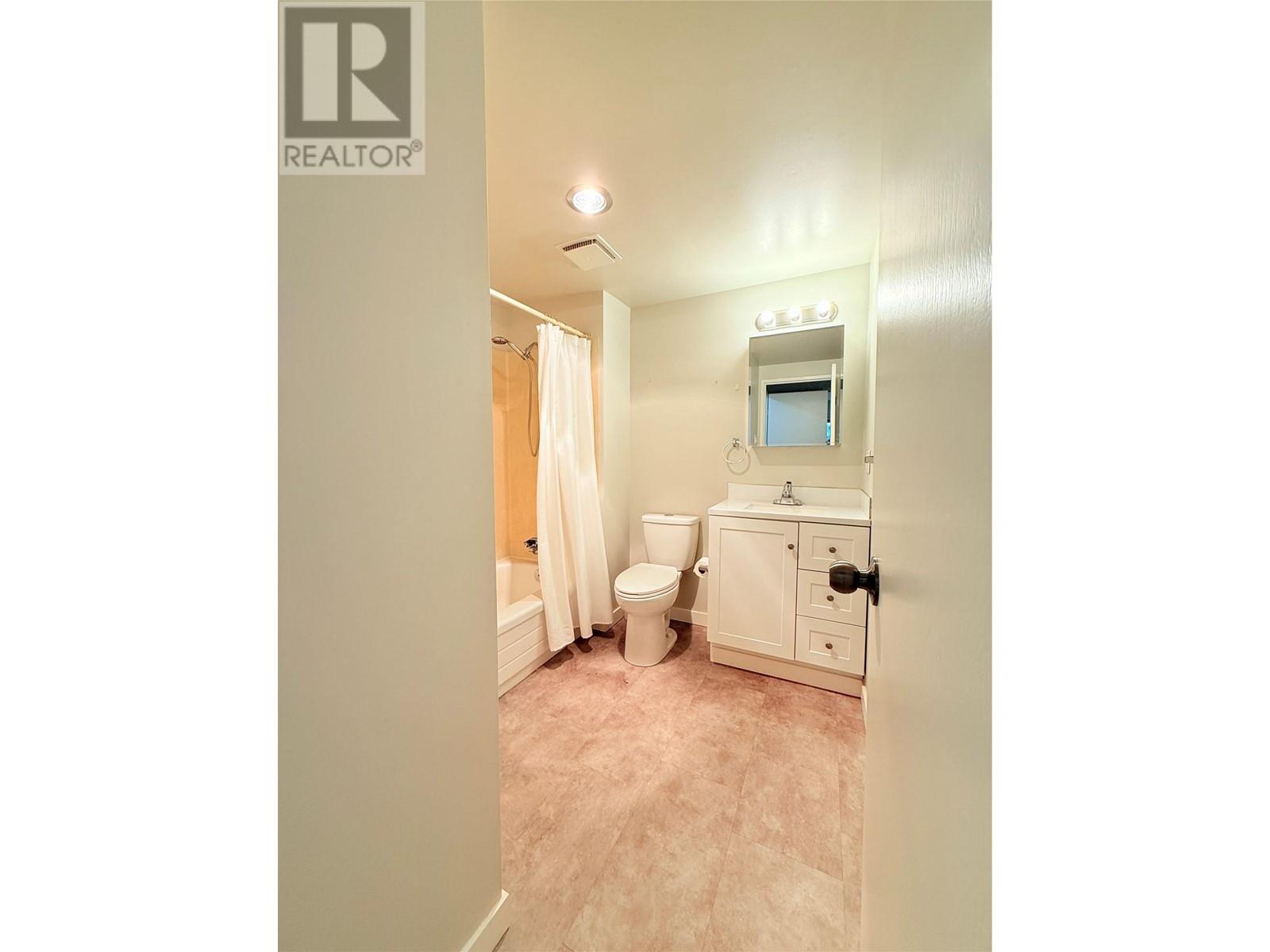 245 Gordonhorn Crescent Unit# 348, Kamloops, British Columbia  V2E 1G5 - Photo 9 - 10334629