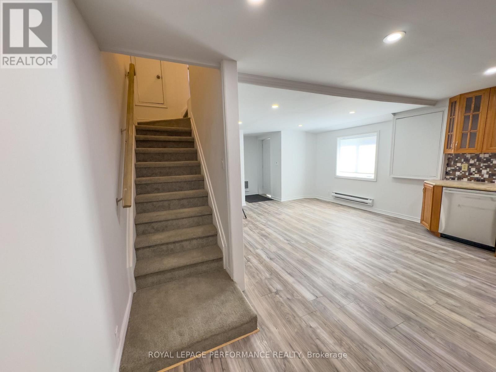 Property at 621 EDWARDS STREET image 4