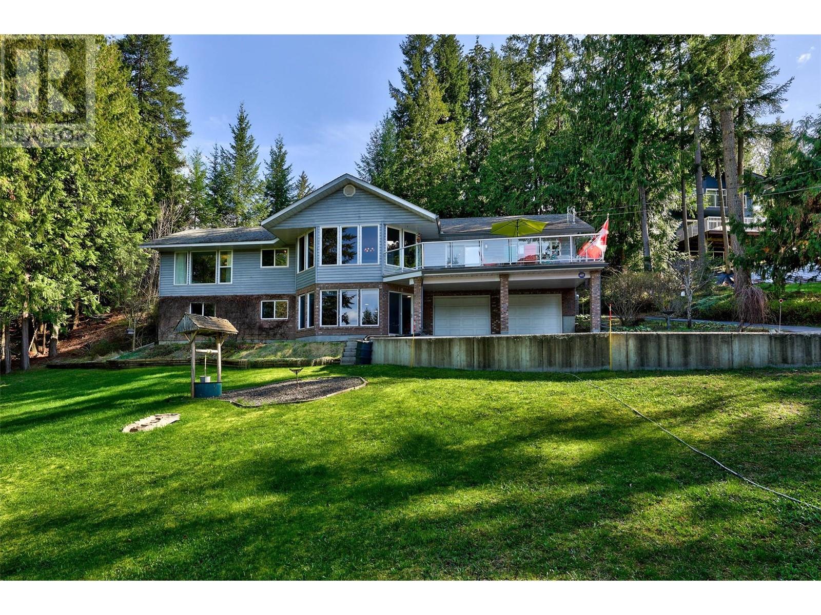 Property at 2504 Forest Drive image 2