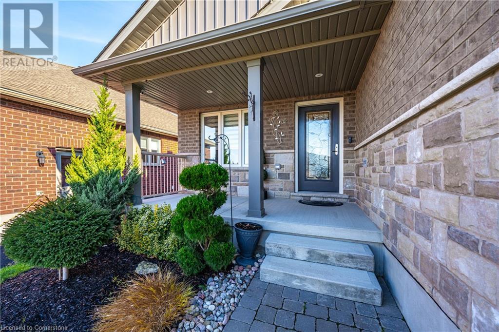 Property at 130 BRIDGE Crescent image 3