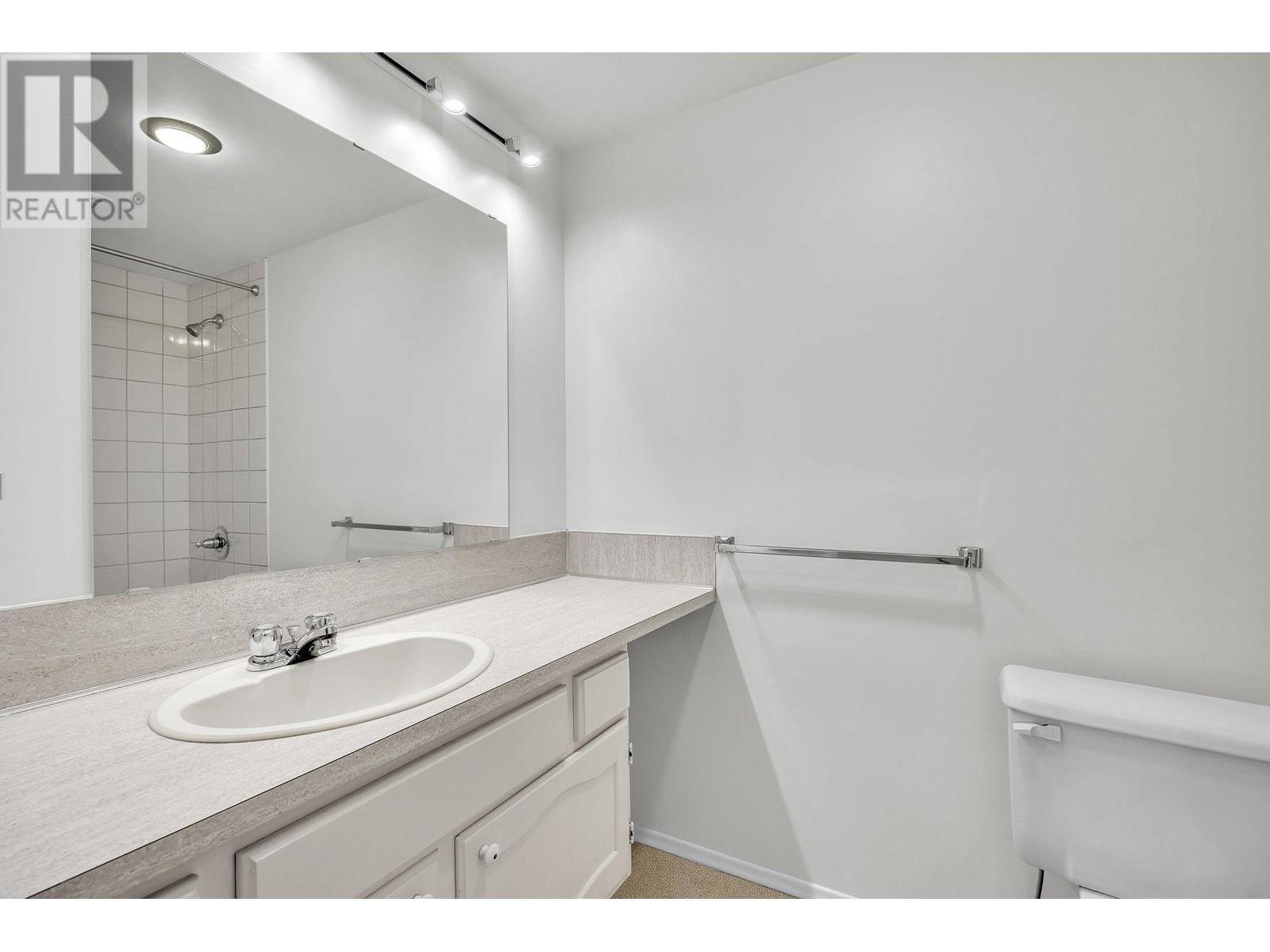 4 7361 Montecito Drive, Burnaby, British Columbia  V5A 1R4 - Photo 26 - R2989762