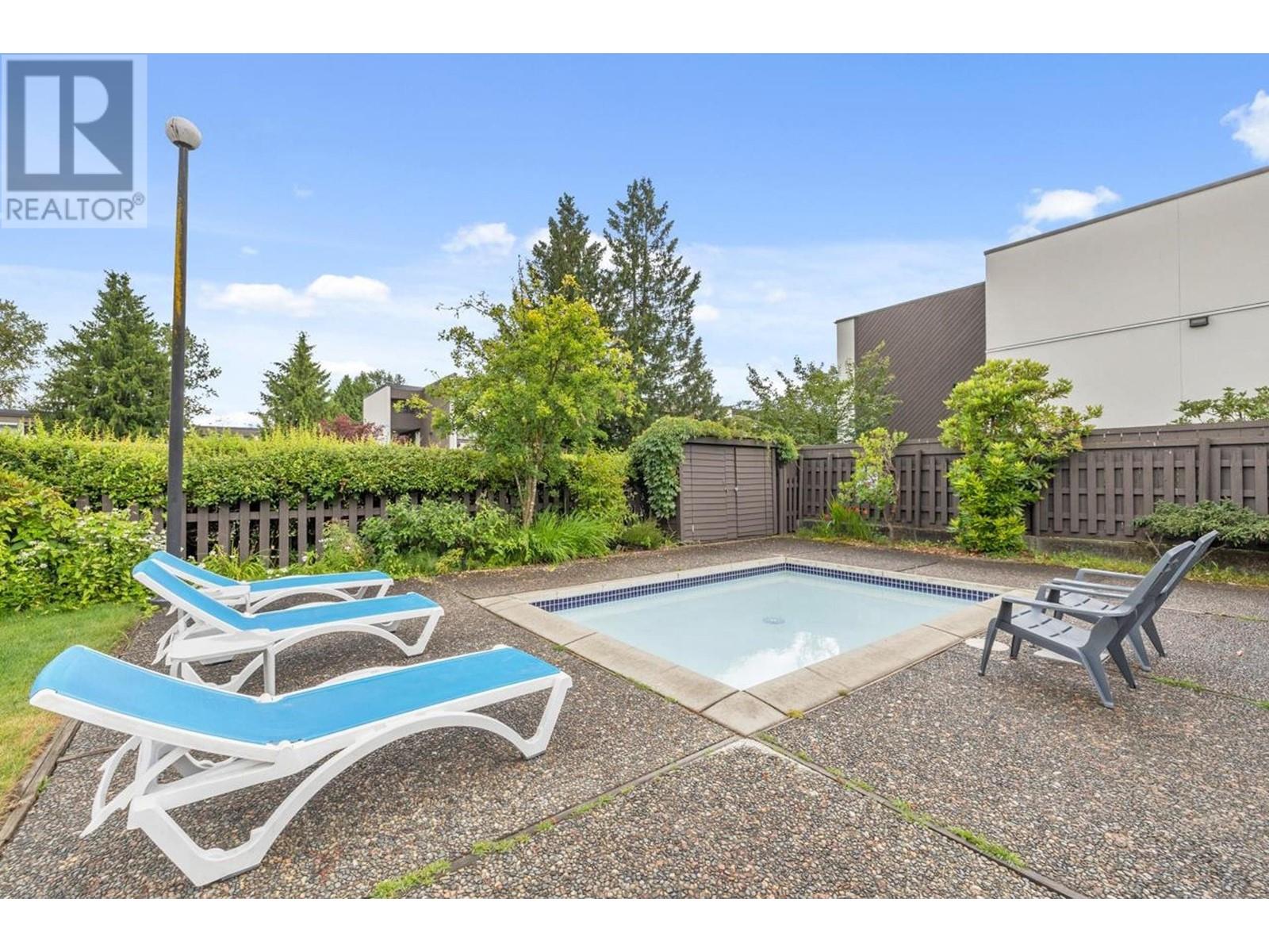 4 7361 Montecito Drive, Burnaby, British Columbia  V5A 1R4 - Photo 9 - R2989762