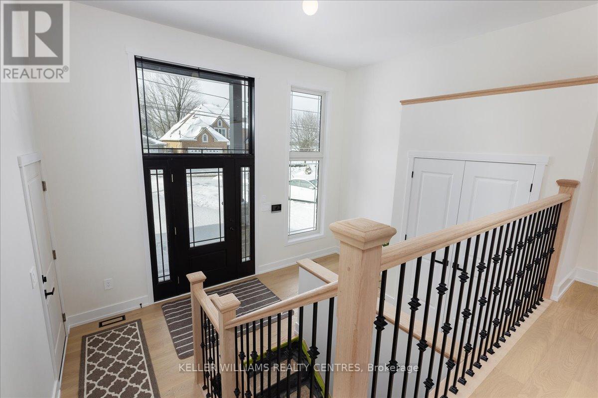 849 Trivetts Road, Georgina, Ontario  L4P 0S2 - Photo 13 - N11989638