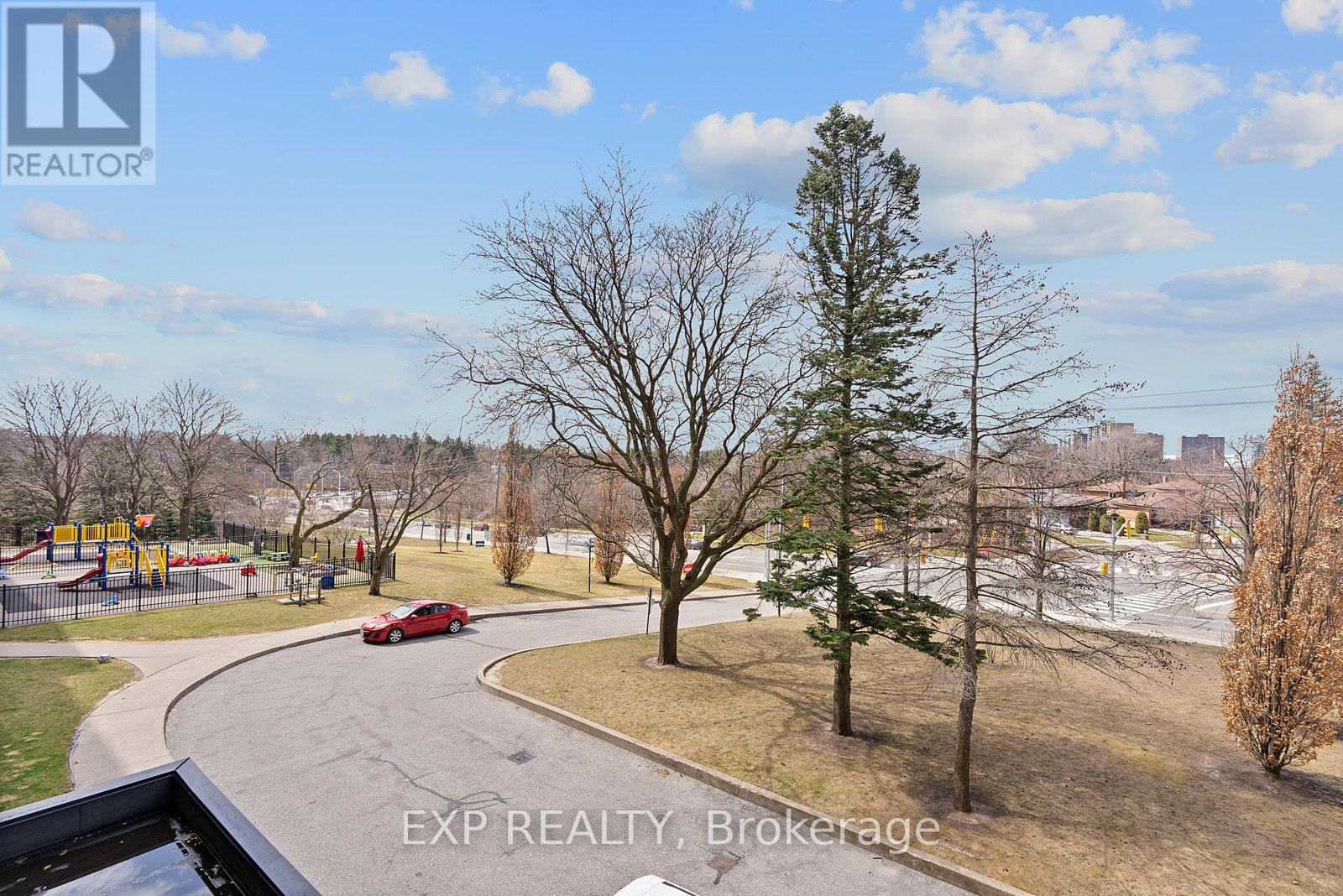 Property at 309 - 2825 ISLINGTON AVENUE image 3