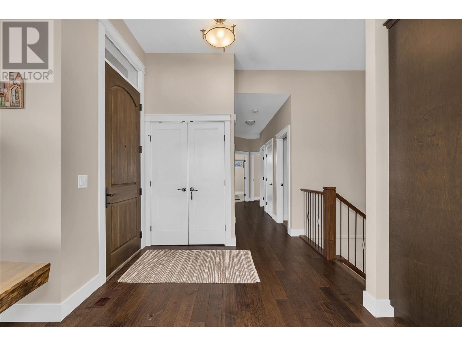Property at 1591 Beach View Lane image 1