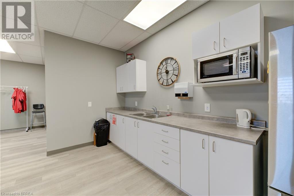 1070 Rest Acres Road Unit# Bldg F #7, Paris, Ontario  N3L 0K6 - Photo 26 - 40694314