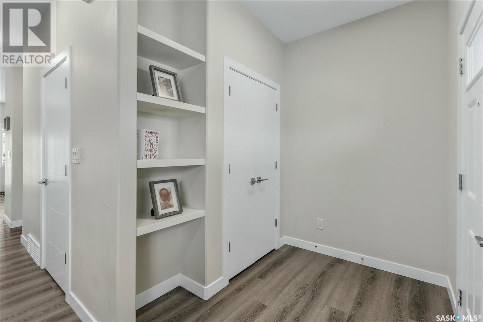 Property at 5075 Crane CRESCENT image 3