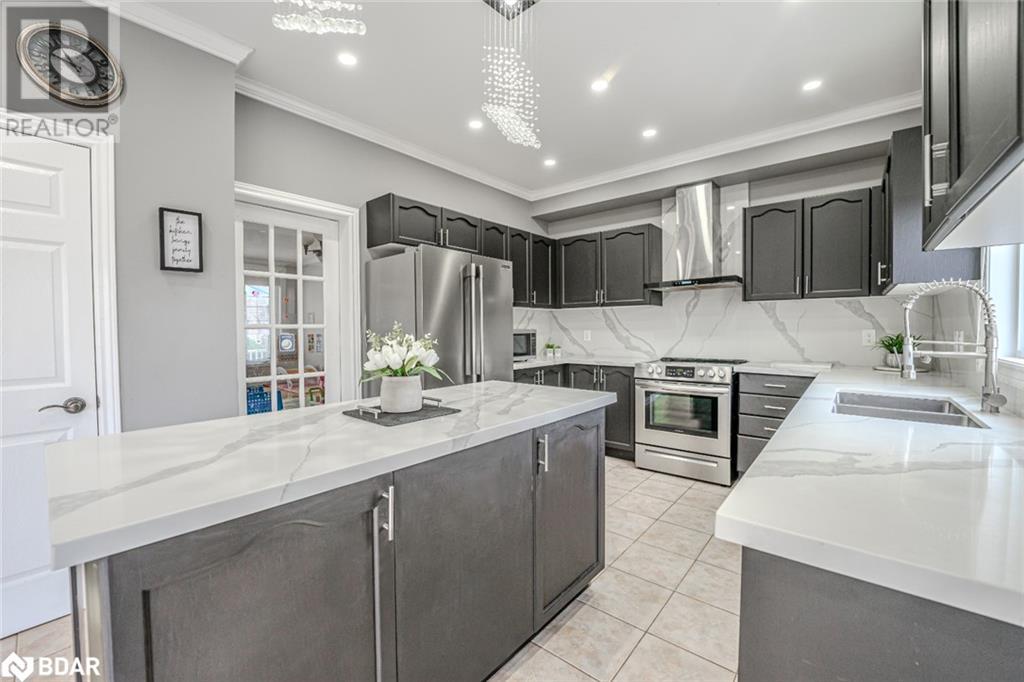 Property at 61 CARLEY Crescent image 4