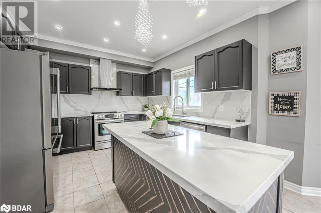 Property at 61 CARLEY Crescent image 5
