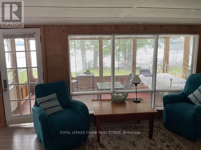 16 Caline Road, Curve Lake First Nation 35, Ontario  K0L 2H0 - Photo 11 - X12081085