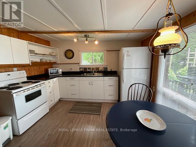 16 Caline Road, Curve Lake First Nation 35, Ontario  K0L 2H0 - Photo 18 - X12081085