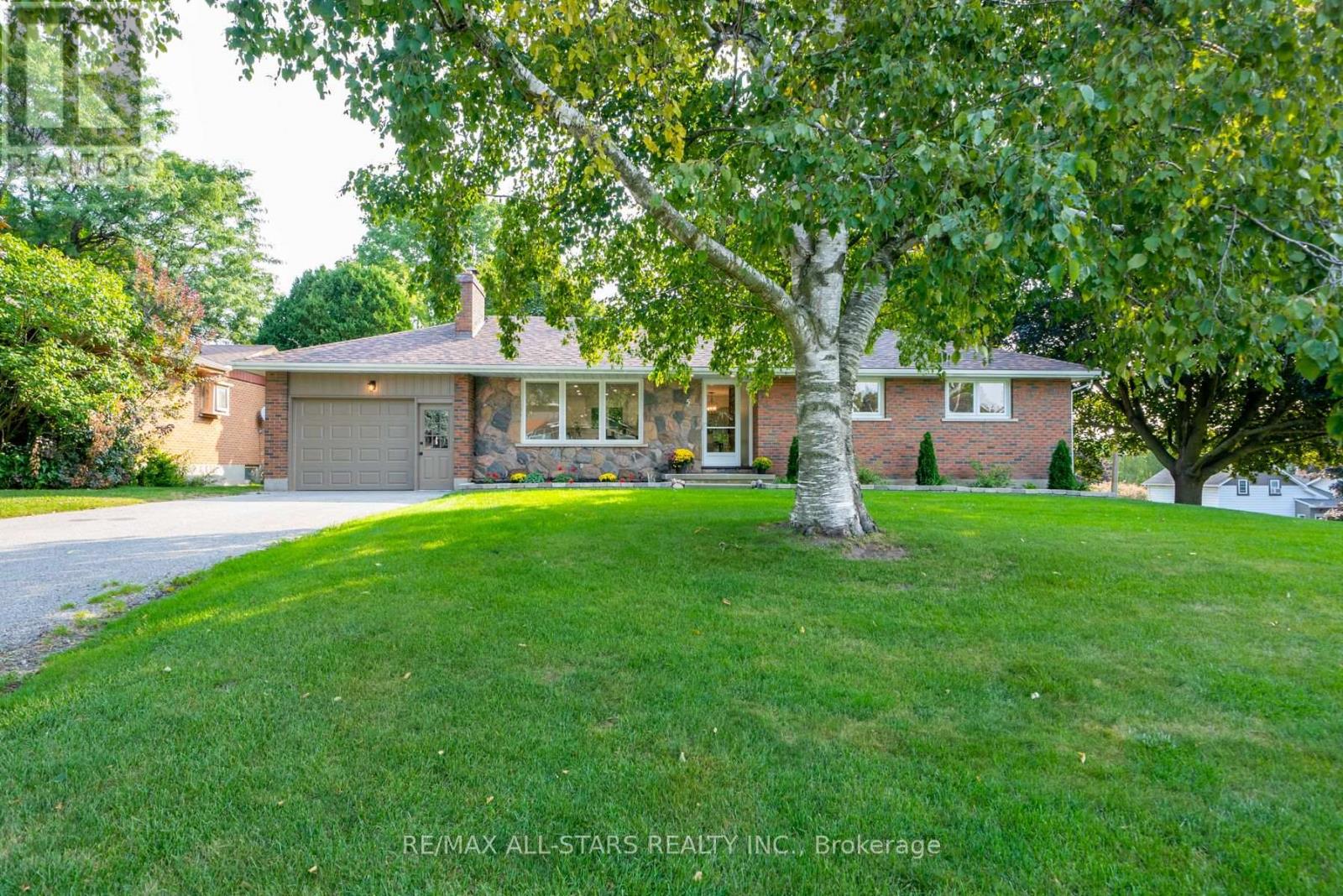 Property at 5 OTTAWA STREET image 2