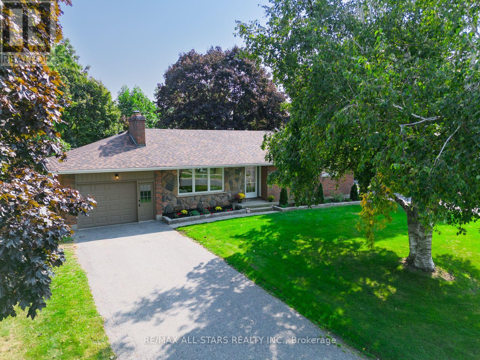 Property at 5 OTTAWA STREET image 3