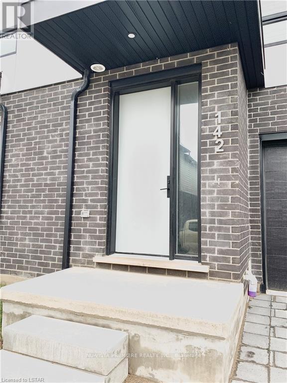 142 - 175 Doan Drive, Middlesex Centre, Ontario  N0L 1R0 - Photo 3 - X12081112