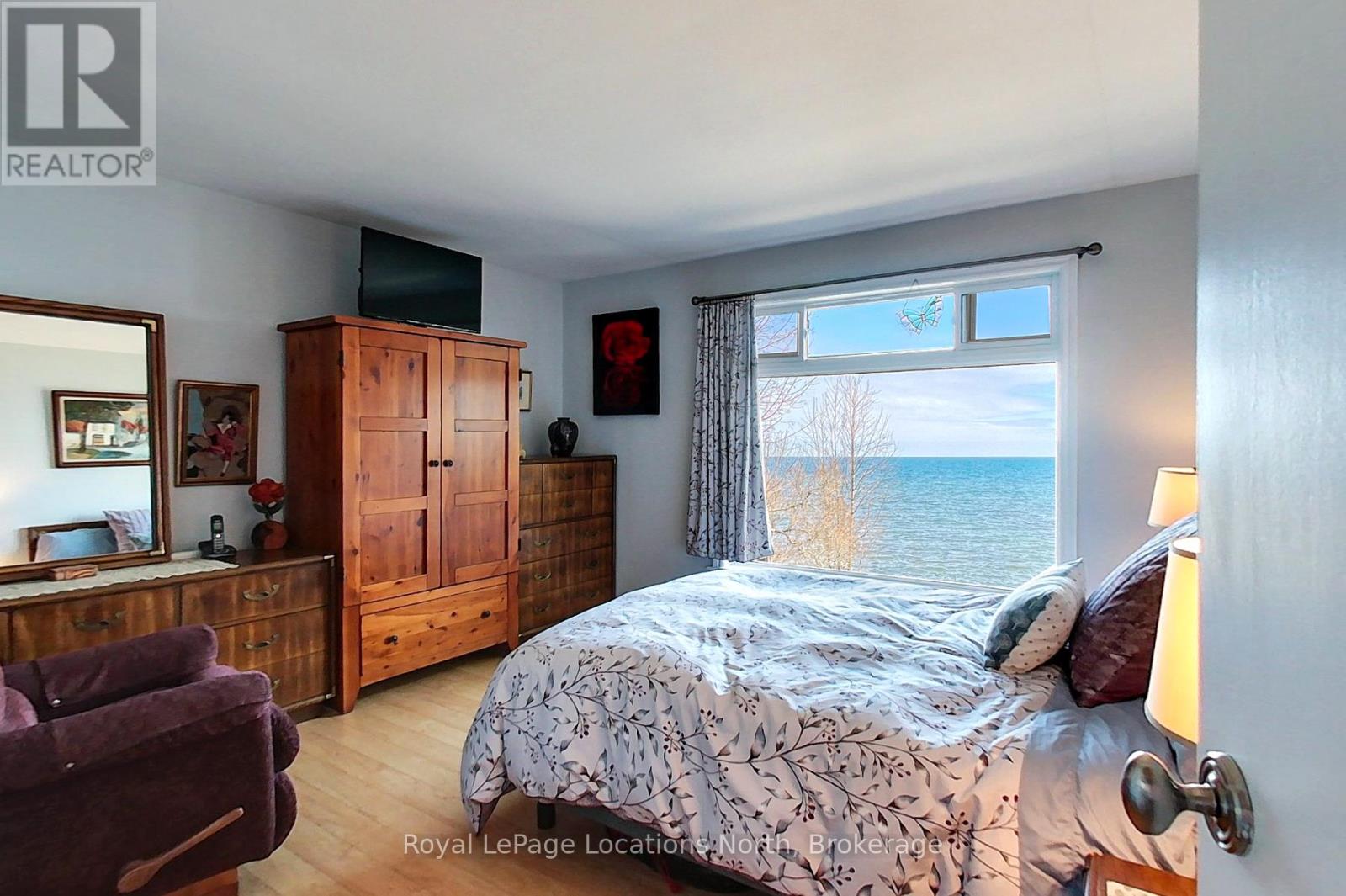 603 Grandview Drive, Meaford, Ontario  N4L 1K3 - Photo 16 - X12081062