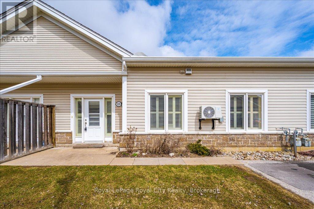 121 - 760 WOODHILL DRIVE, Centre Wellington, Ontario