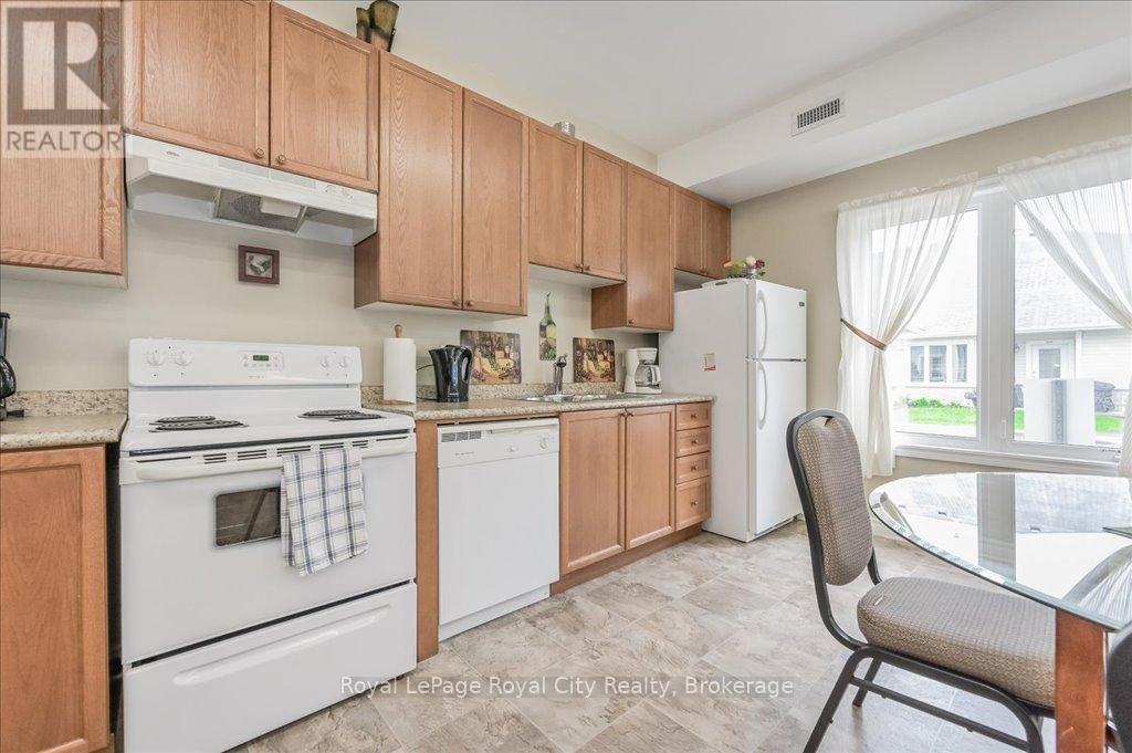 121 - 760 Woodhill Drive, Centre Wellington, Ontario  N1M 3W5 - Photo 36 - X12081182