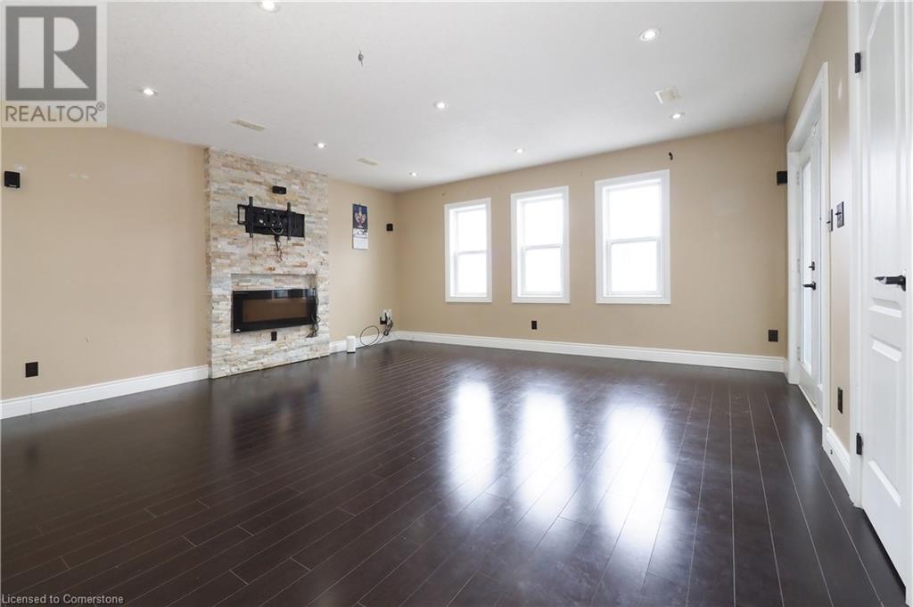 561 Queen Street S, Kitchener, Ontario  N2G 1W9 - Photo 15 - 40716592