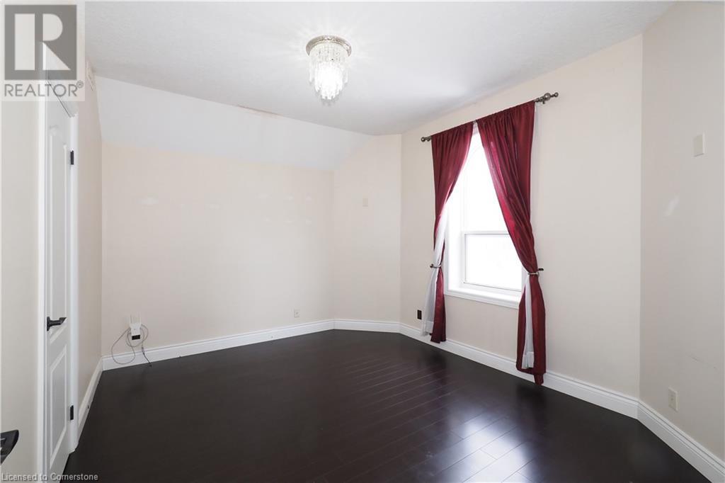 561 Queen Street S, Kitchener, Ontario  N2G 1W9 - Photo 21 - 40716592