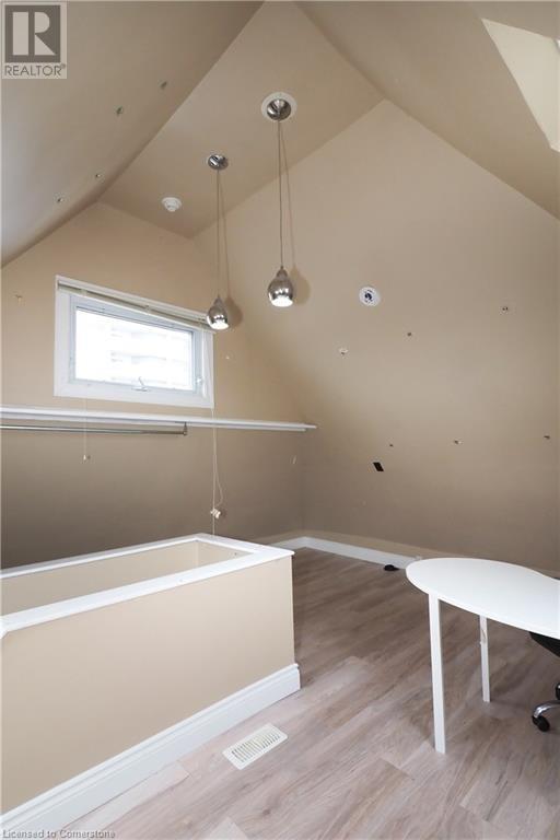 561 Queen Street S, Kitchener, Ontario  N2G 1W9 - Photo 25 - 40716592