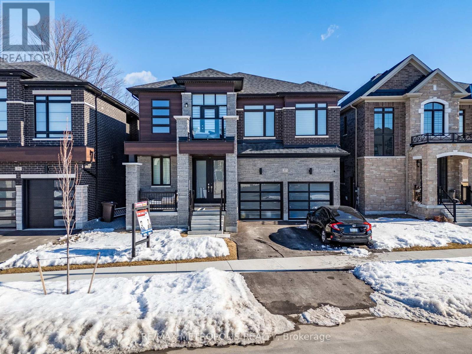 Property at 37 FRUITFUL CRESCENT image 1
