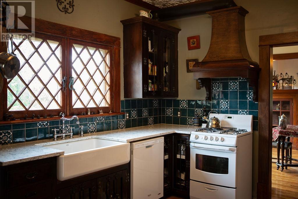516 Silica Street, Nelson, British Columbia  V1L 4M9 - Photo 44 - 10337066