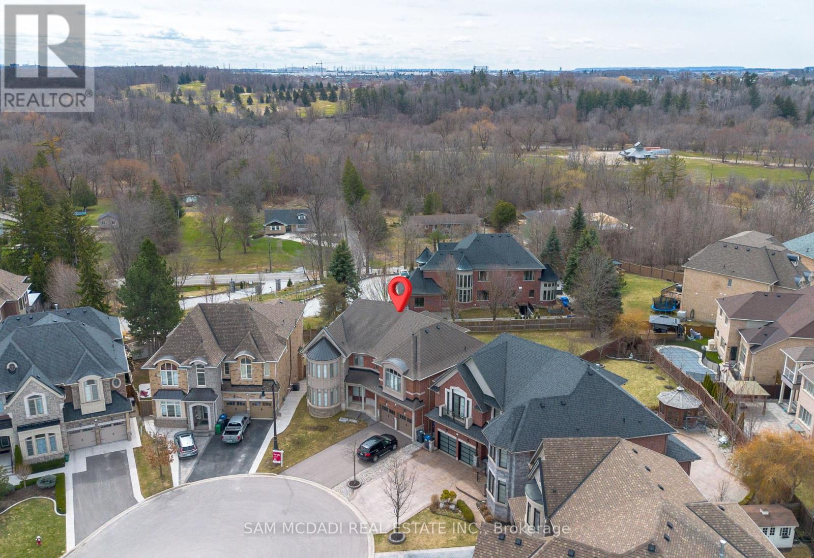 Property at 20 HICKORY RIDGE COURT image 2
