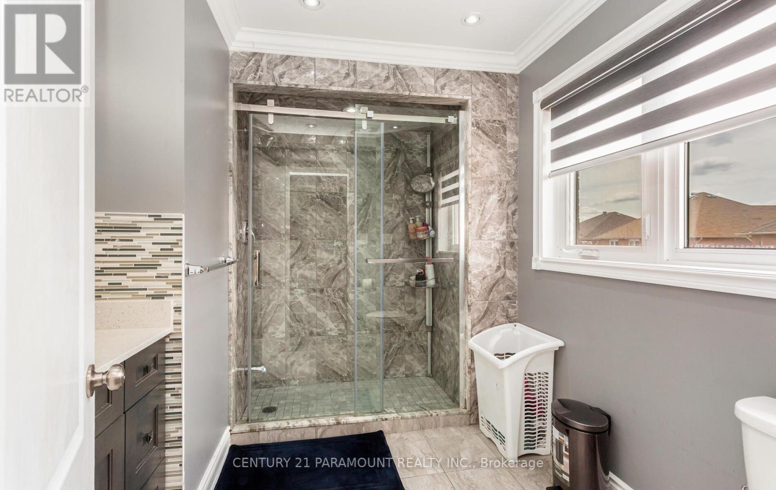 112 Wildberry Crescent, Brampton (Sandringham-Wellington), Ontario  L6R 1J8 - Photo 20 - W12081105