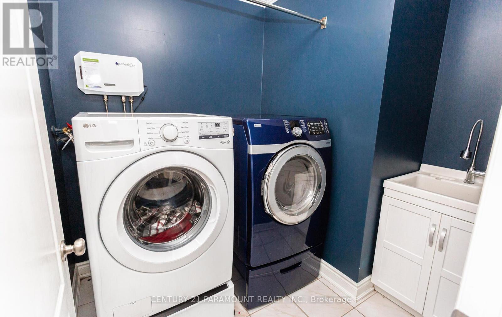 112 Wildberry Crescent, Brampton (Sandringham-Wellington), Ontario  L6R 1J8 - Photo 28 - W12081105