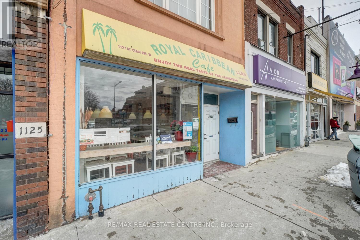 Property at 1127 ST CLAIR AVENUE W image 2