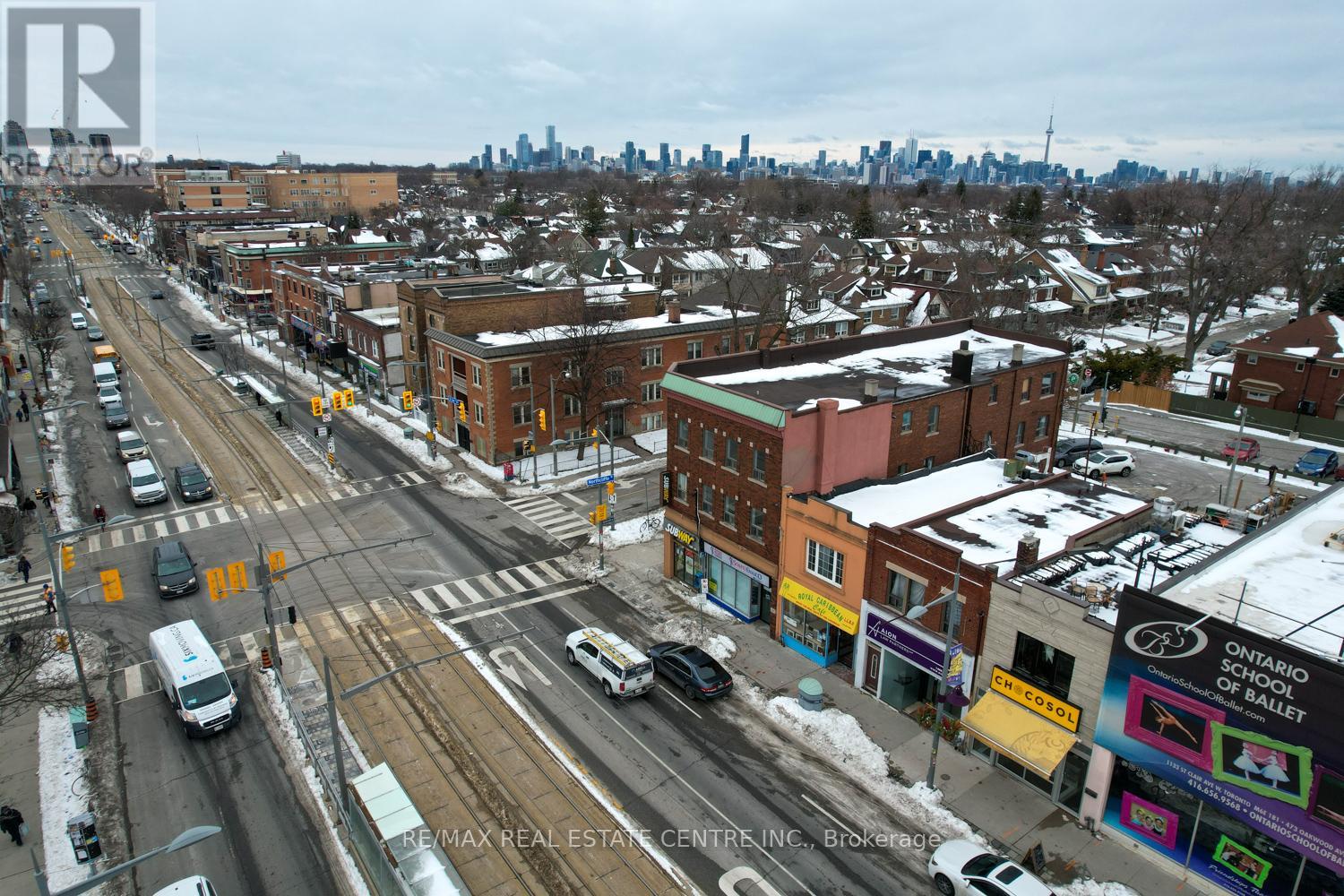 Property at 1127 ST CLAIR AVENUE W image 5
