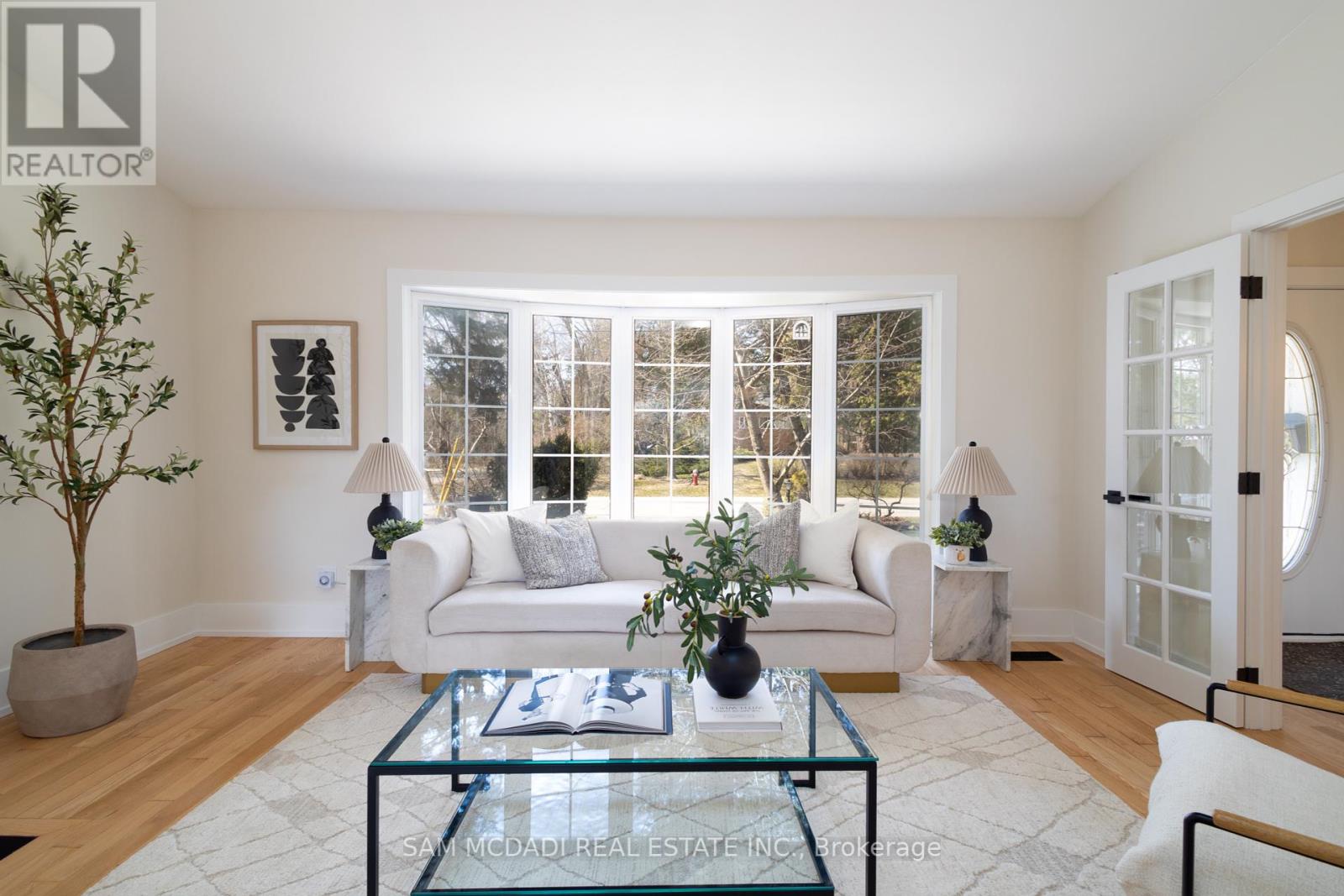 Property at 867 SUNNINGDALE BEND image 3
