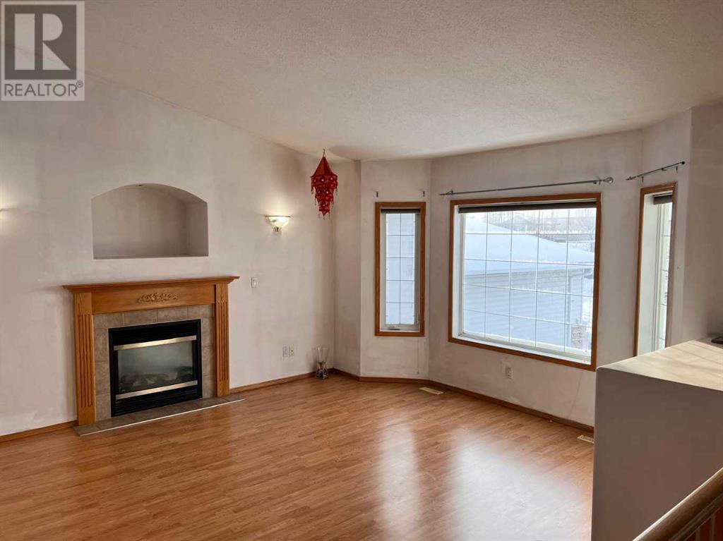 Property at 10925 88A Street image 5
