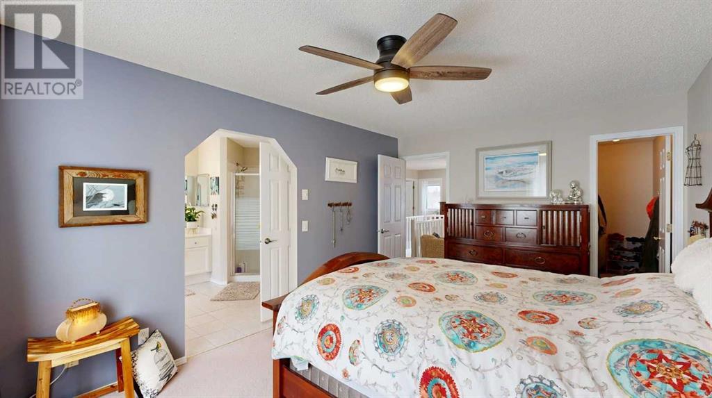 238 Valley Glen Heights Nw, Calgary, Alberta  T3B 5P9 - Photo 34 - A2202878