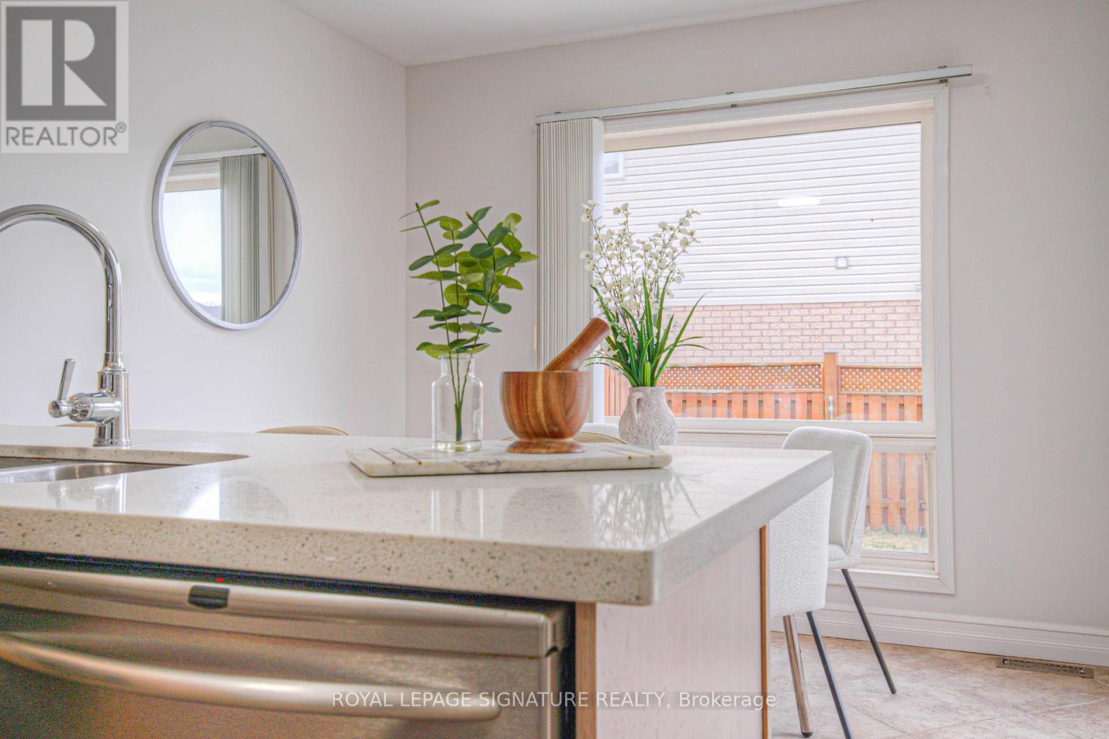 93 Wheatland Drive, Cambridge, Ontario  N1P 1C5 - Photo 19 - X12081040