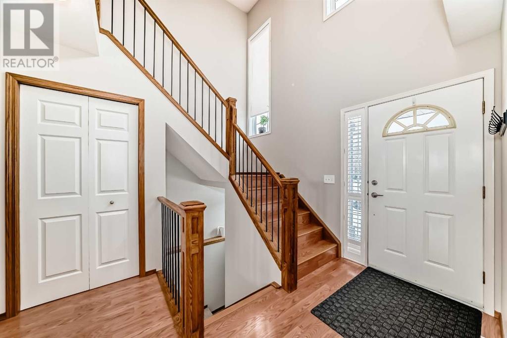 261 Harvest Rose Circle Ne, Calgary, Alberta  T3K 4P5 - Photo 2 - A2207031