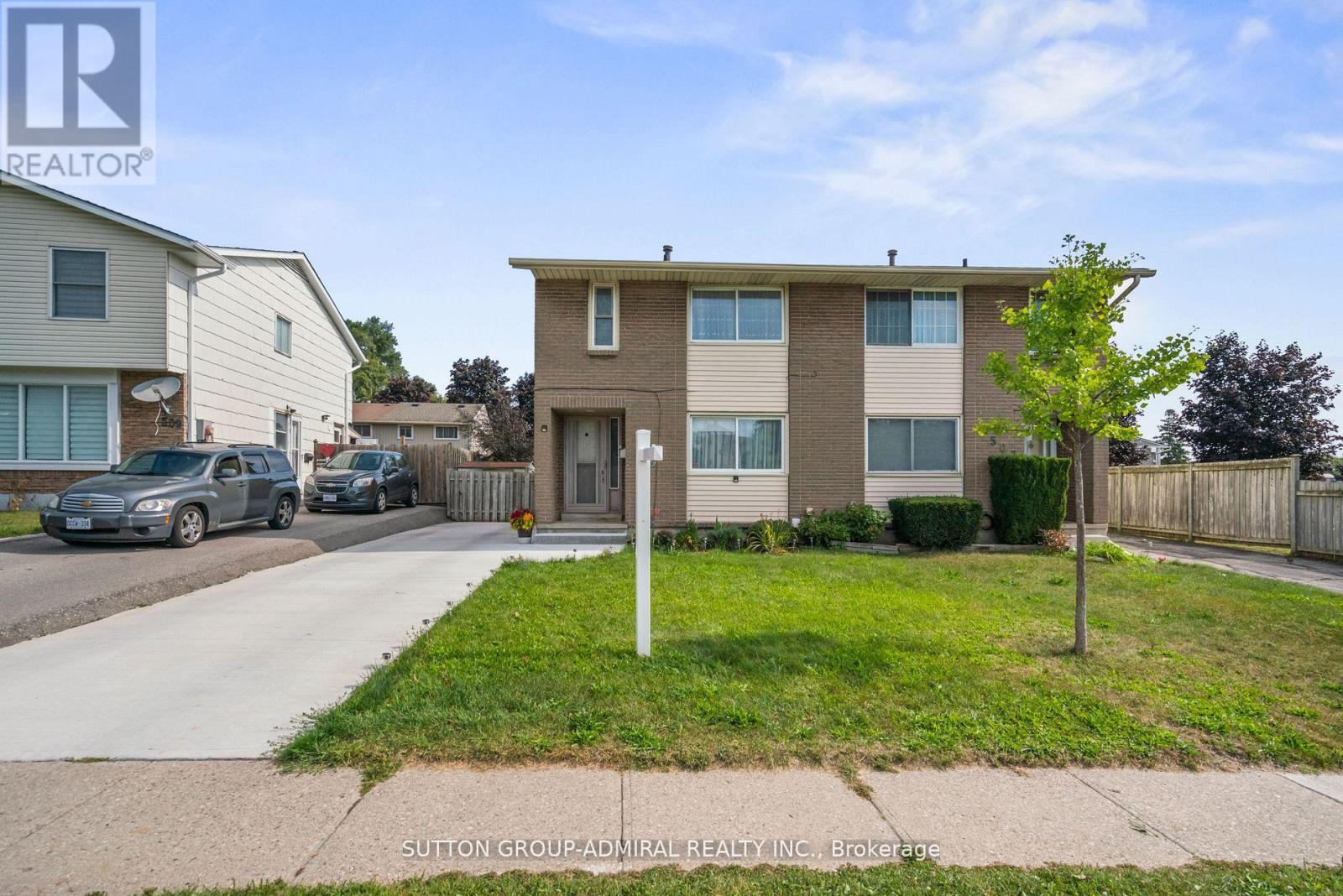 Property at 505 ELGIN STREET N image 2