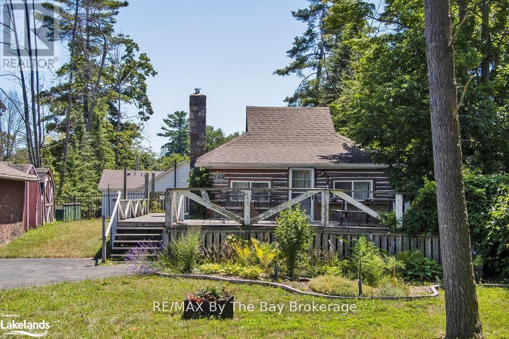 125 River Road E, Wasaga Beach, Ontario  L9Z 2L4 - Photo 17 - S12080751